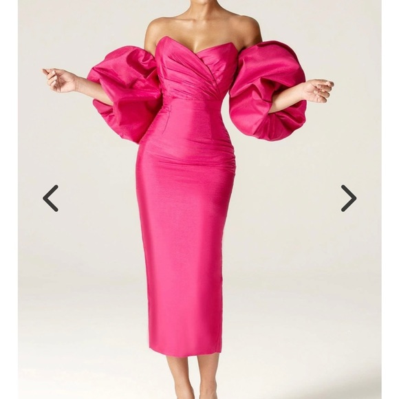 Hot pink dress - Picture 2 of 4